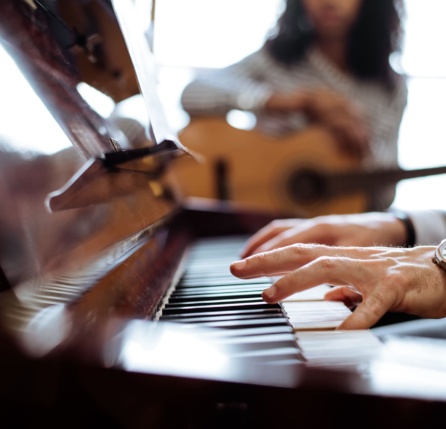 BRT Music - Guitar and Piano in Harmony